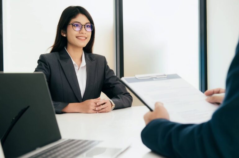 come vestirsi per un colloquio di lavoro